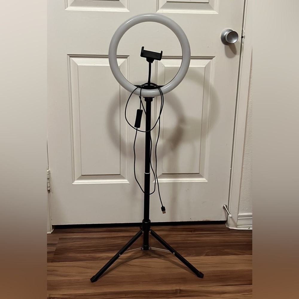 Ring light
